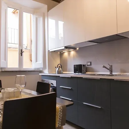 Cozy In Via Degli Spagnoli - Fromhometorome Rome