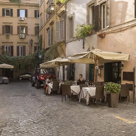Apartment Cozy In Via Degli Spagnoli - Fromhometorome Rome