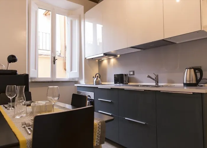 Cozy In Via Degli Spagnoli - Fromhometorome Rome