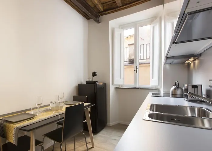 Cozy In Via Degli Spagnoli - Fromhometorome Appartement Rome